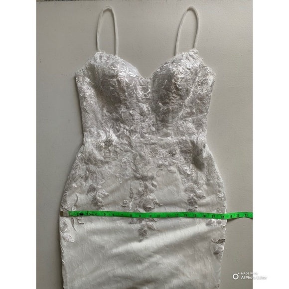 Lulus Size 4 Everlasting Affection White Lace Backless Mermaid Wedding Dress NWT - Picture 17 of 17